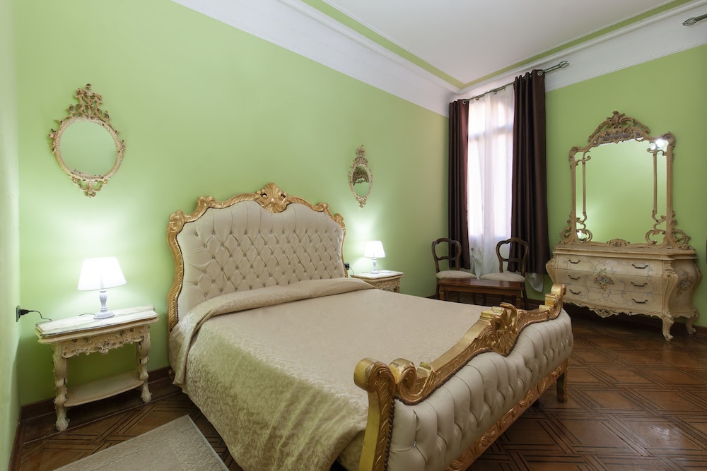 Exclusive Room, Ensuite
