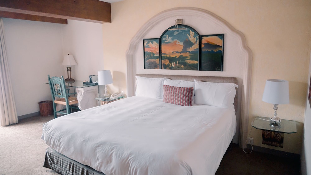 Master Suite King - Photo 3