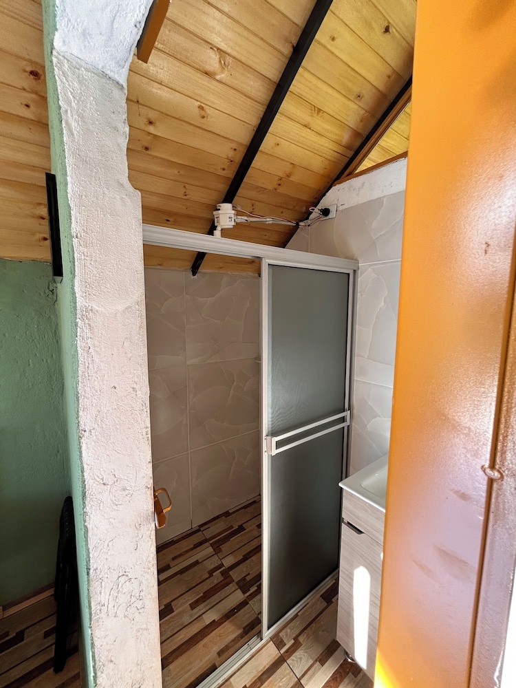 Standard Room, 4 Bedrooms, Private Bathroom, Garden View