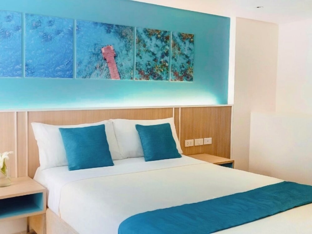 Superior Room-East Wing - Photo 2