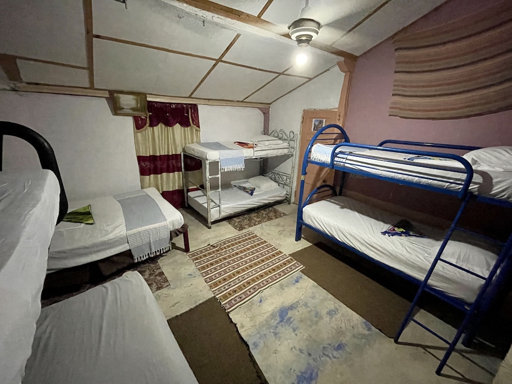 Basic Shared Dormitory photo 3