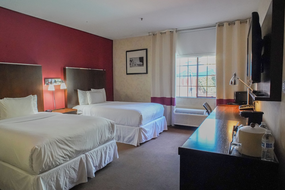 Standard Double Room - Photo 4