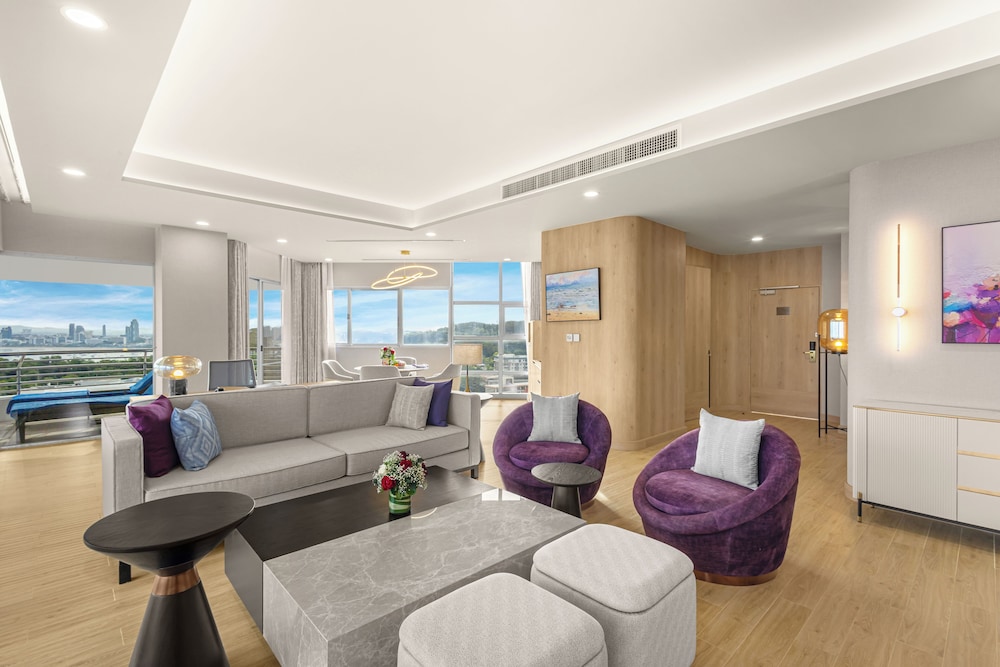 One Bedroom Regency Suite