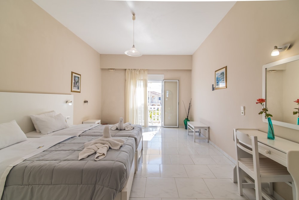 Standard Room, Garden View