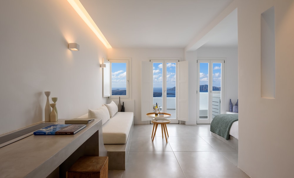 Suite, Balcony (Outdoor Jetted tub Caldera view ) - Photo 8