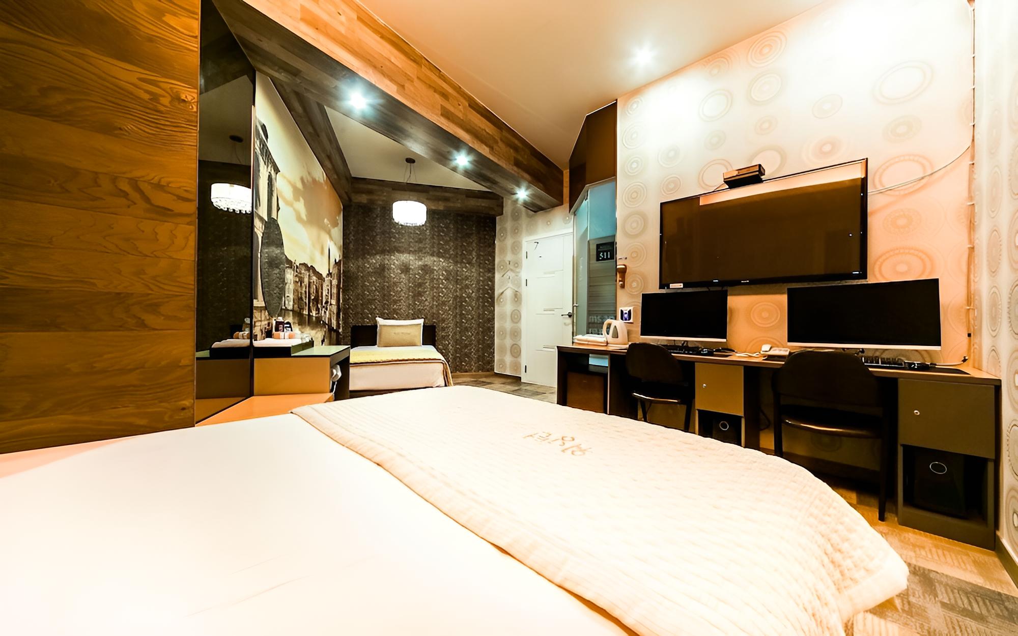 Room (Suite Twin (2PC/Netflix YouTube/Spa B) - Photo 6