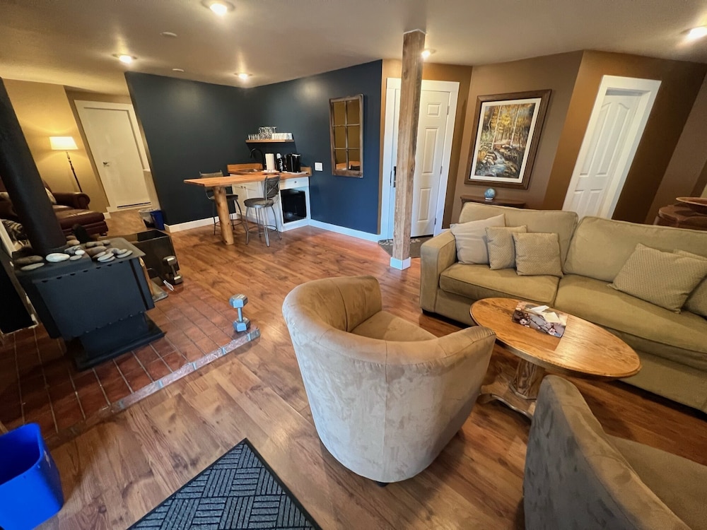 Comfort Double Room, 1 King Bed, Garden View, Ground Floor photo 2