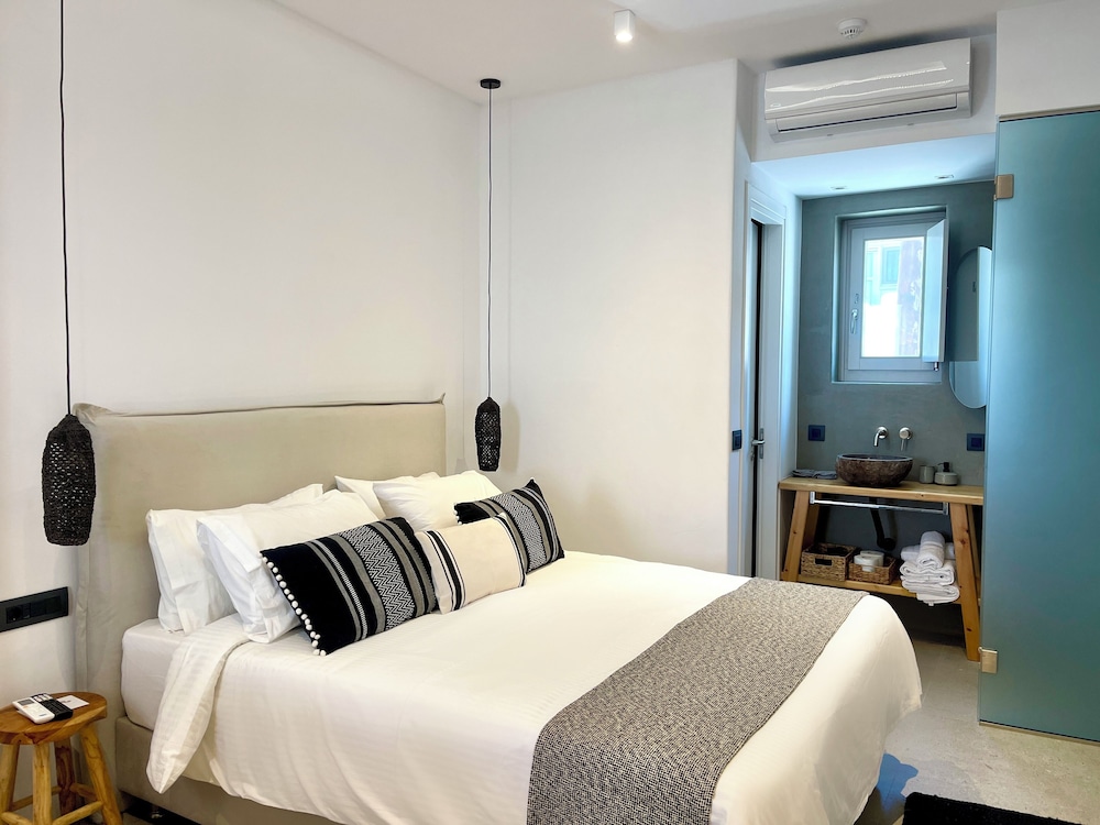 Standard Suite