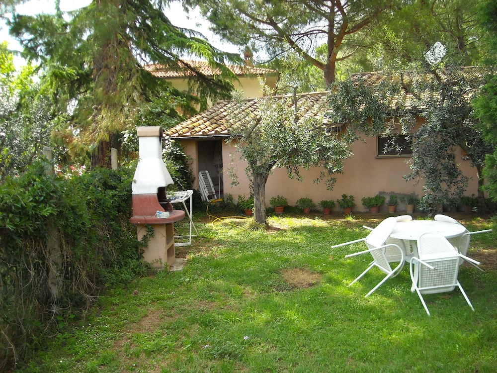 Grand Apartment, Garden View photo 2