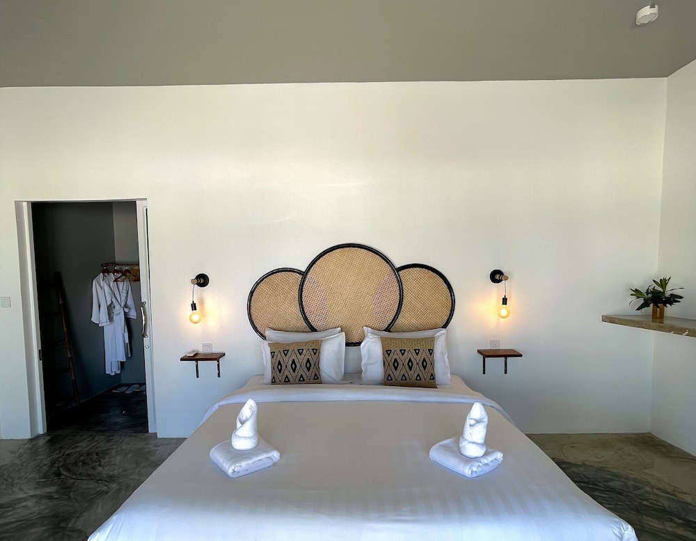 Executive Room - Photo 4