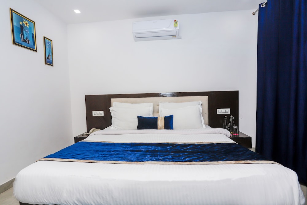 Economy Room, 1 Bedroom - Photo 2