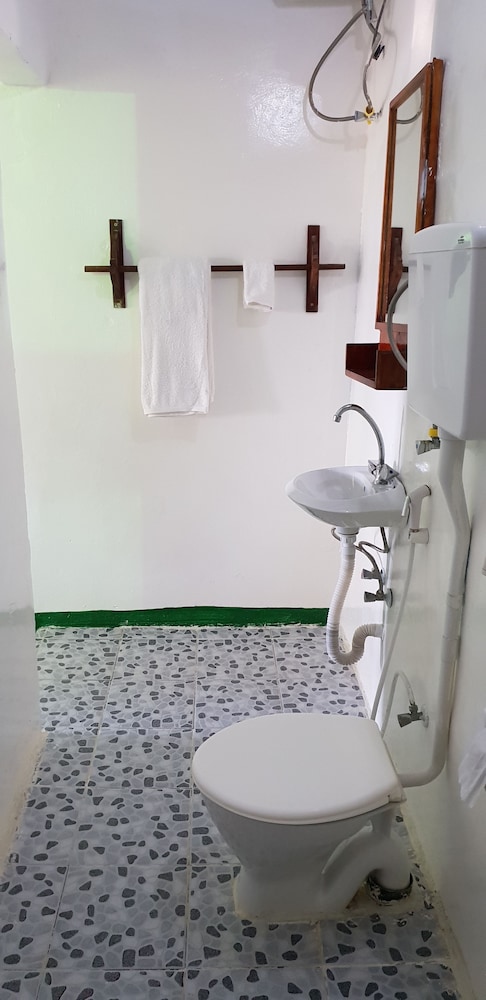 Deluxe Double Room, 1 King Bed, Ocean View, Beachfront photo 3
