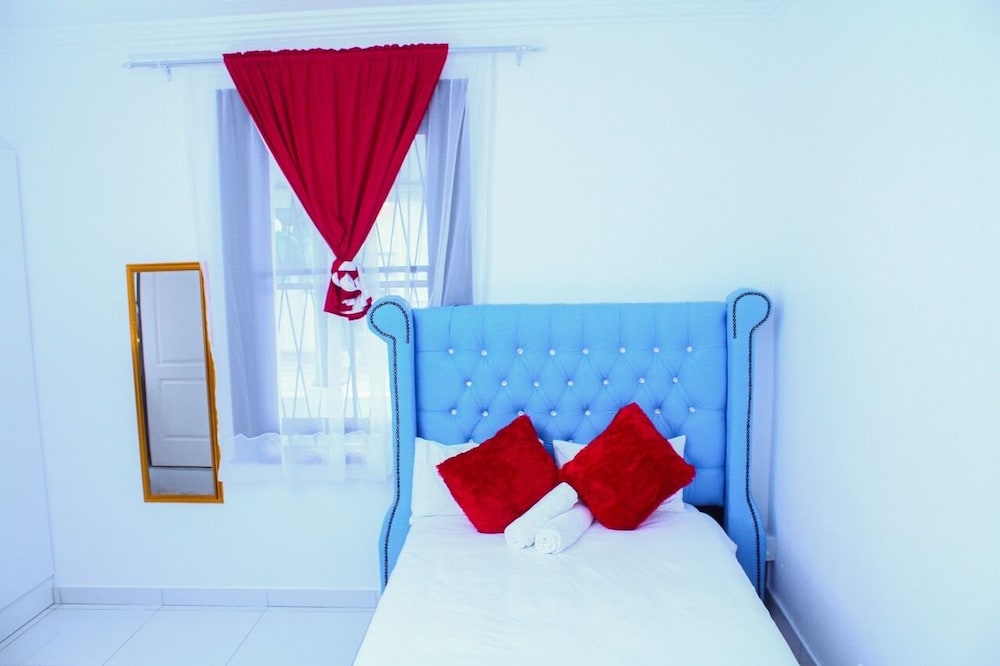 Basic Double Room photo 3