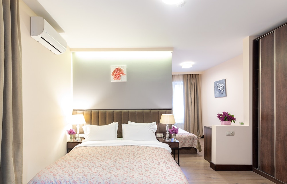 Deluxe Triple Room photo 1