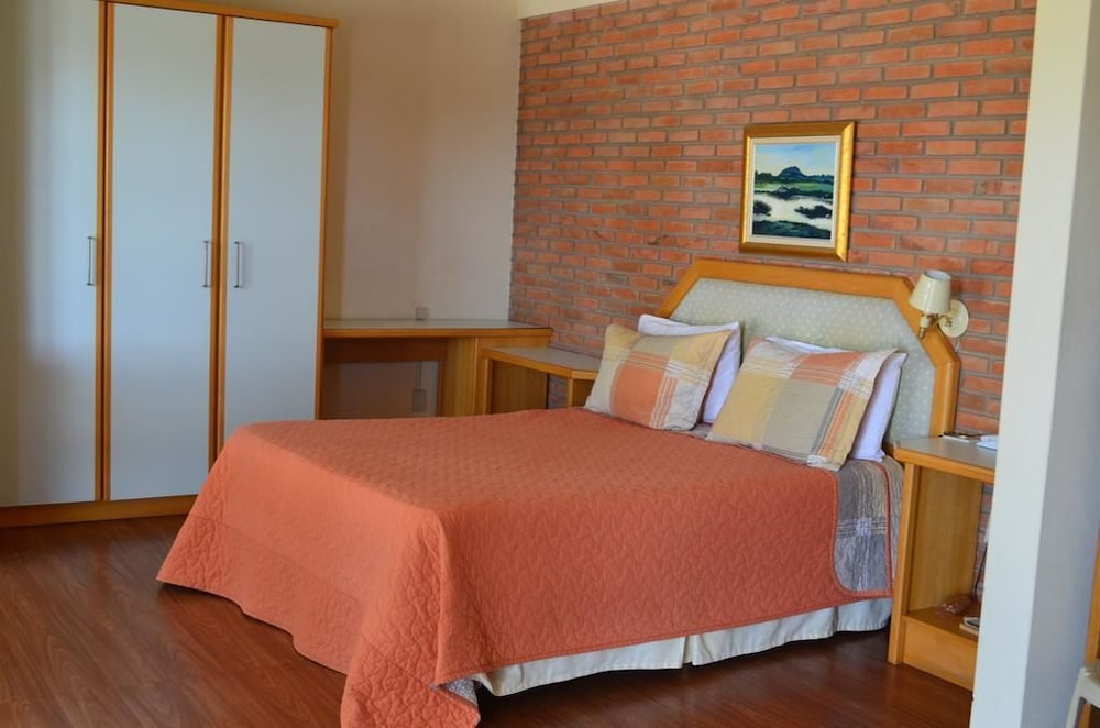 Family Suite, Multiple Beds photo 3