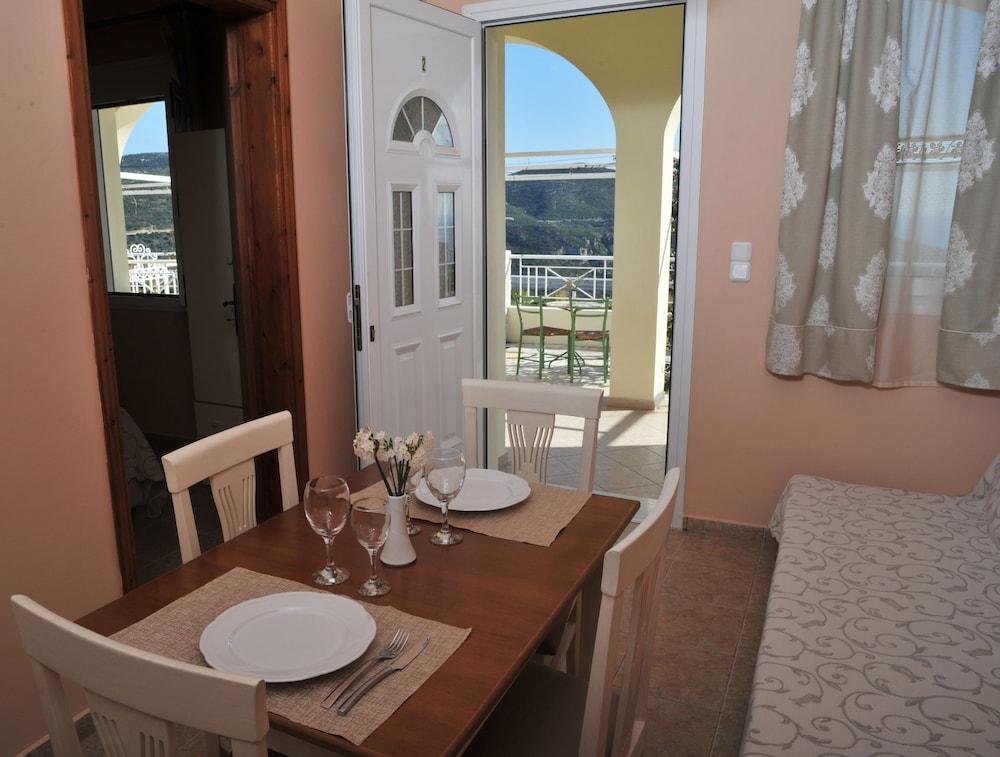 Apartment (Skoula) photo 2
