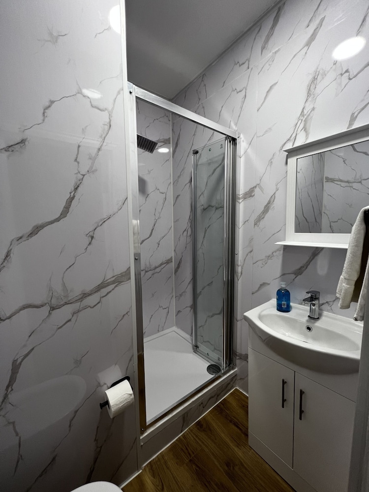 Superior Double Room, Ensuite photo 3