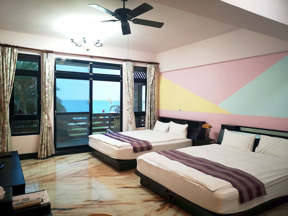 Elite Quadruple Room photo 2