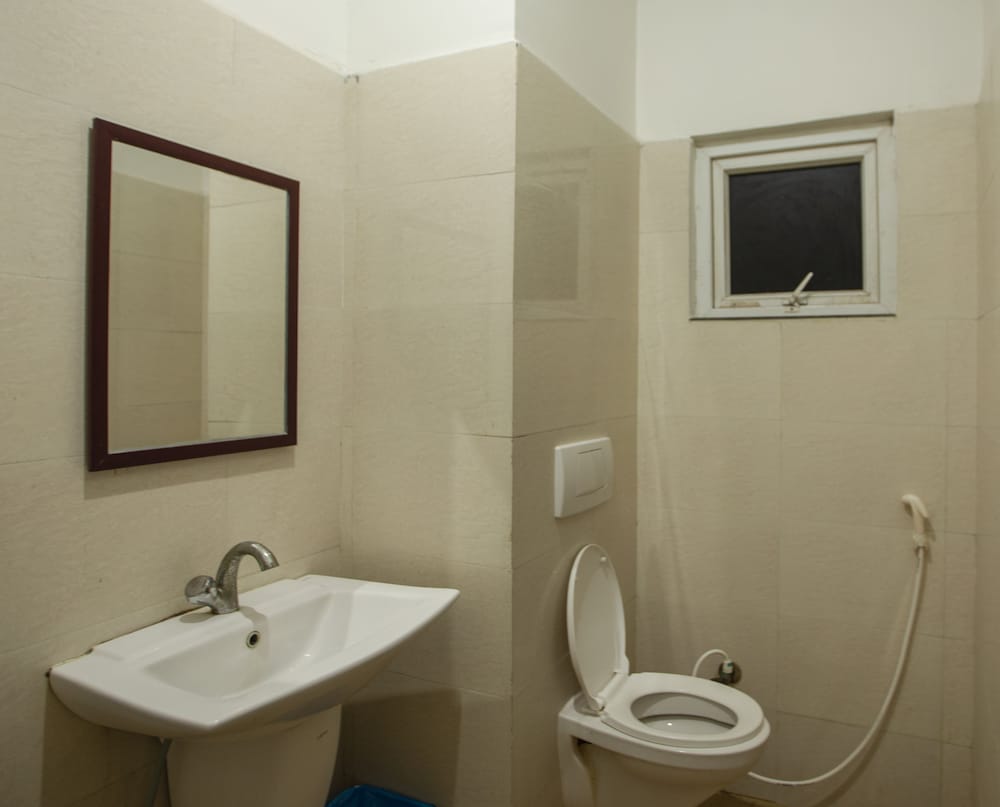 Deluxe Triple Room, Multiple Beds, Accessible, Smoking photo 3