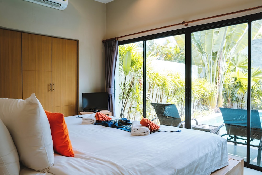 Standard 1 Bedroom Pool Villa - Photo 1