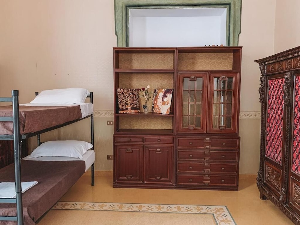 Junior Shared Dormitory