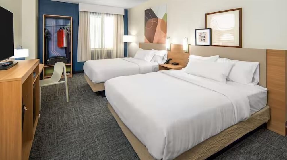 Room, Multiple Beds photo 3