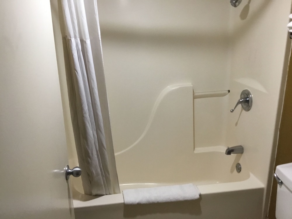 Basic Single Room photo 3