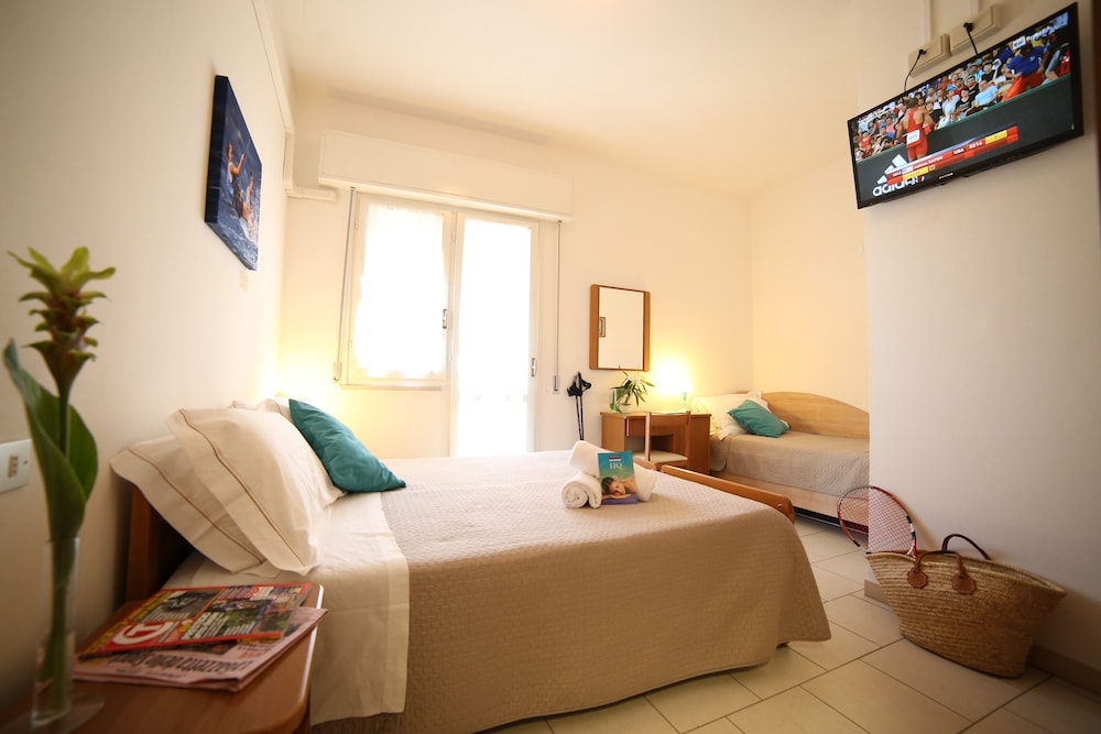 Standard Triple Room photo 1