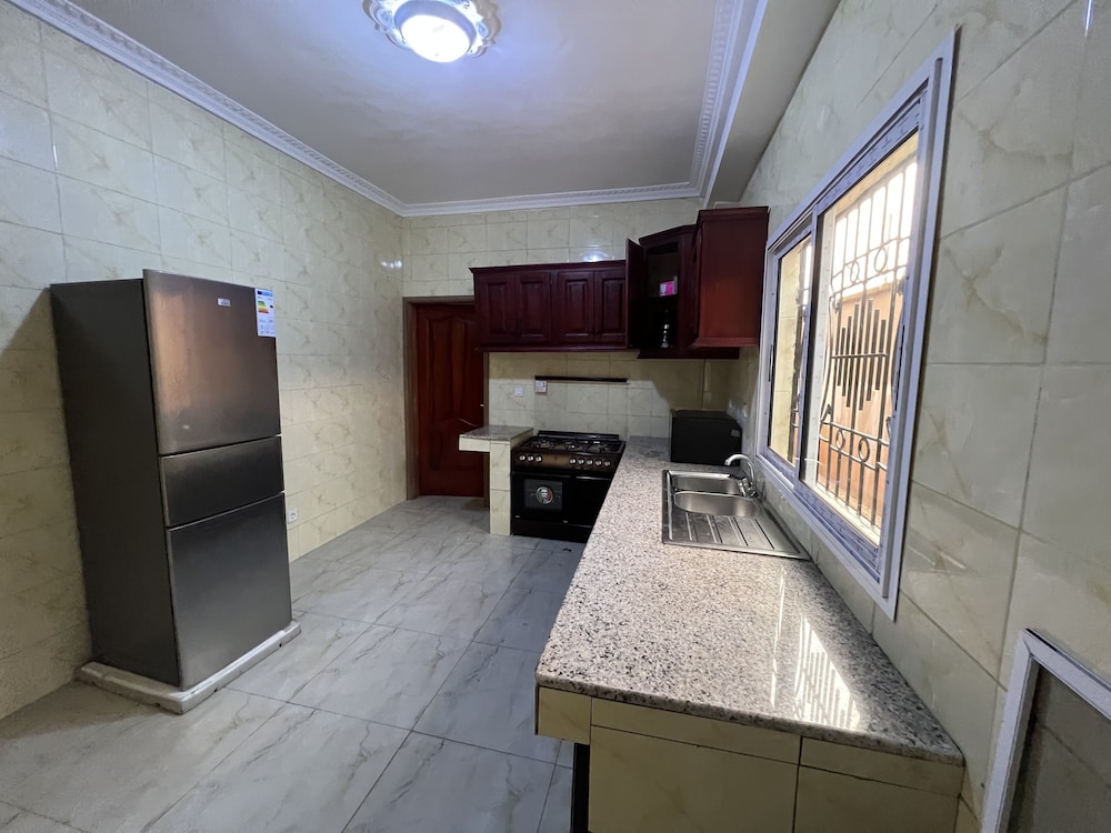 Luxury Apartment photo 3