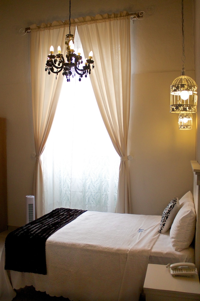 Standard Room photo 3