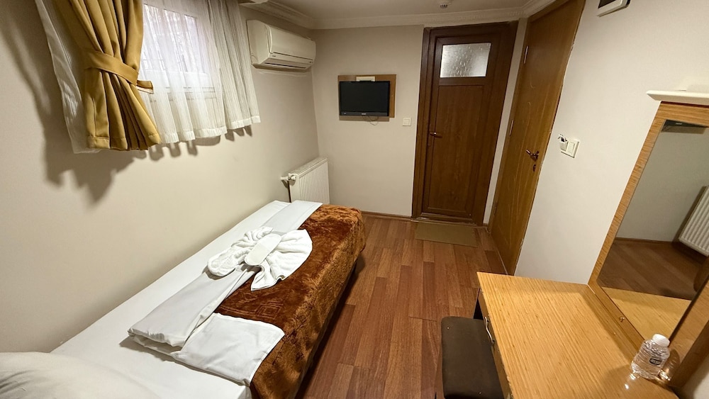 Standard Single Room photo 3