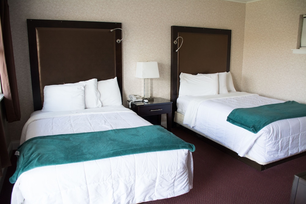 Double Room - Photo 6