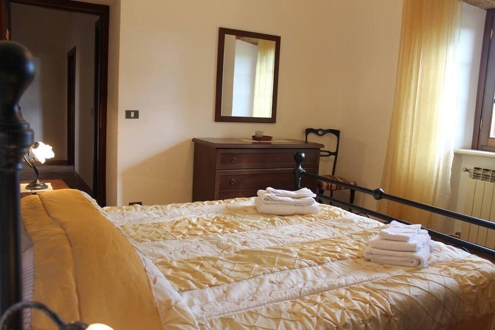 Villa photo 1