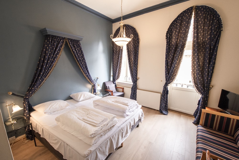 Double Room - Photo 1