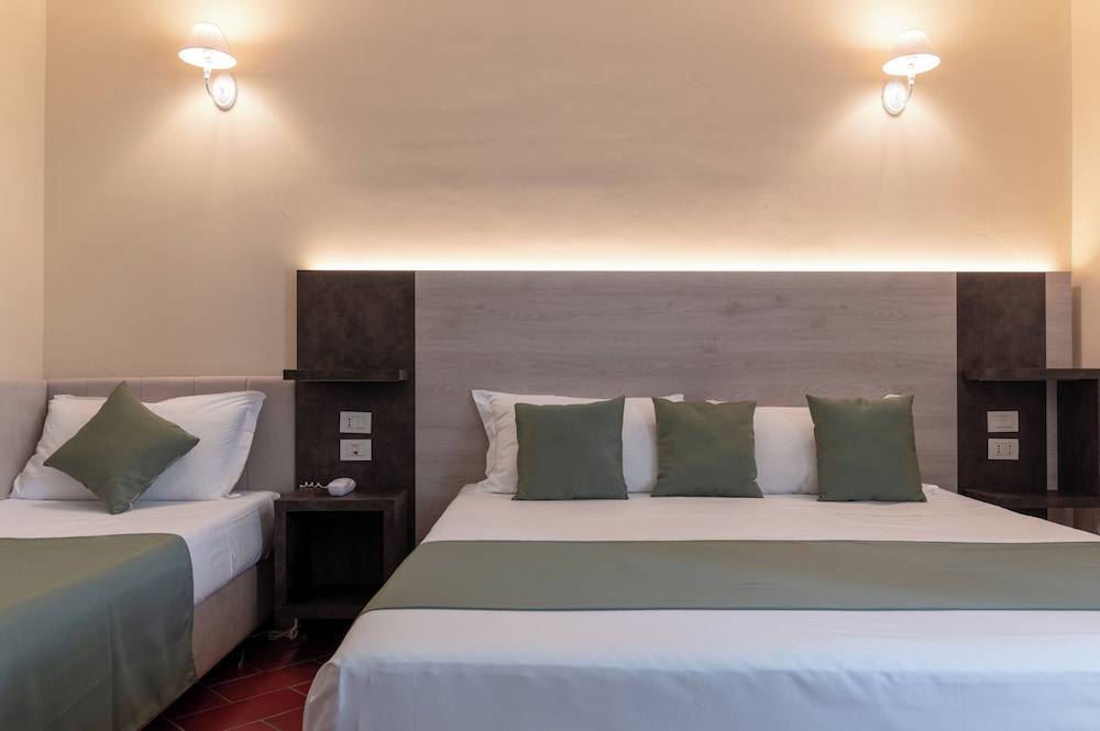 Basic Triple Room - Photo 5