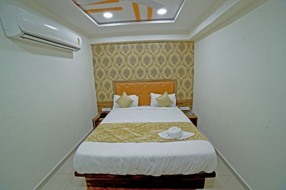 Standard Single Room, City View