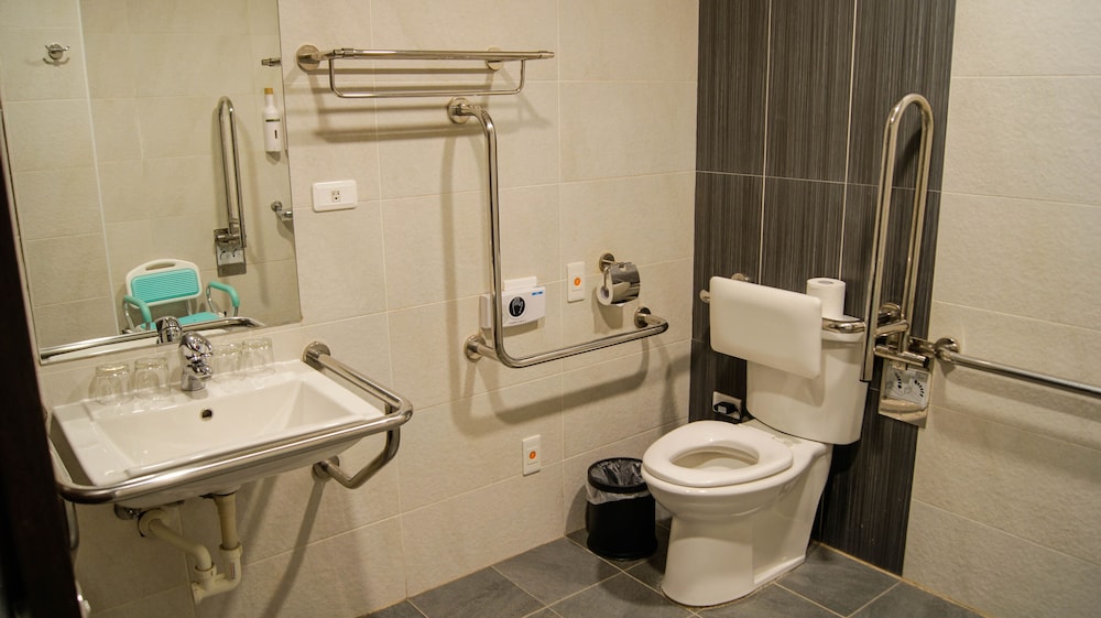 Comfort Quadruple Room - Photo 3