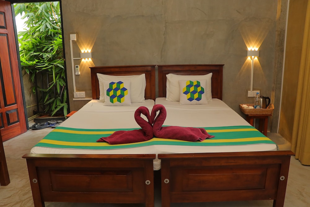 Deluxe Twin Room - Photo 7