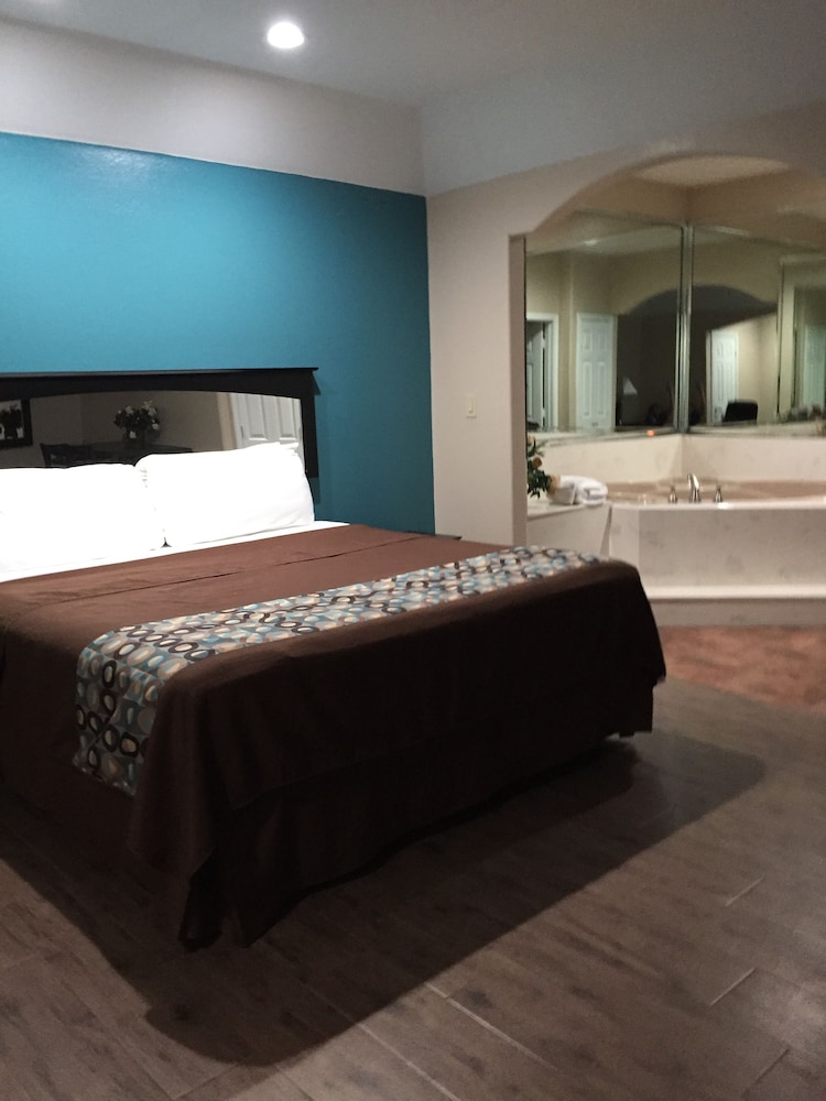 Luxury Single Room, 1 King Bed
