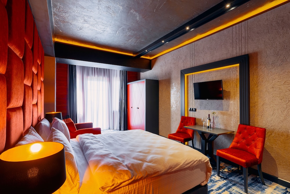 Deluxe Double or Twin Room, Sea View - Photo 27
