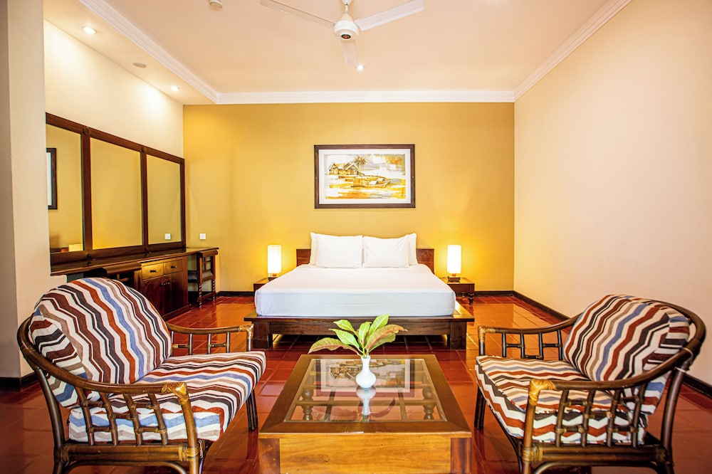 Deluxe Room - Photo 1