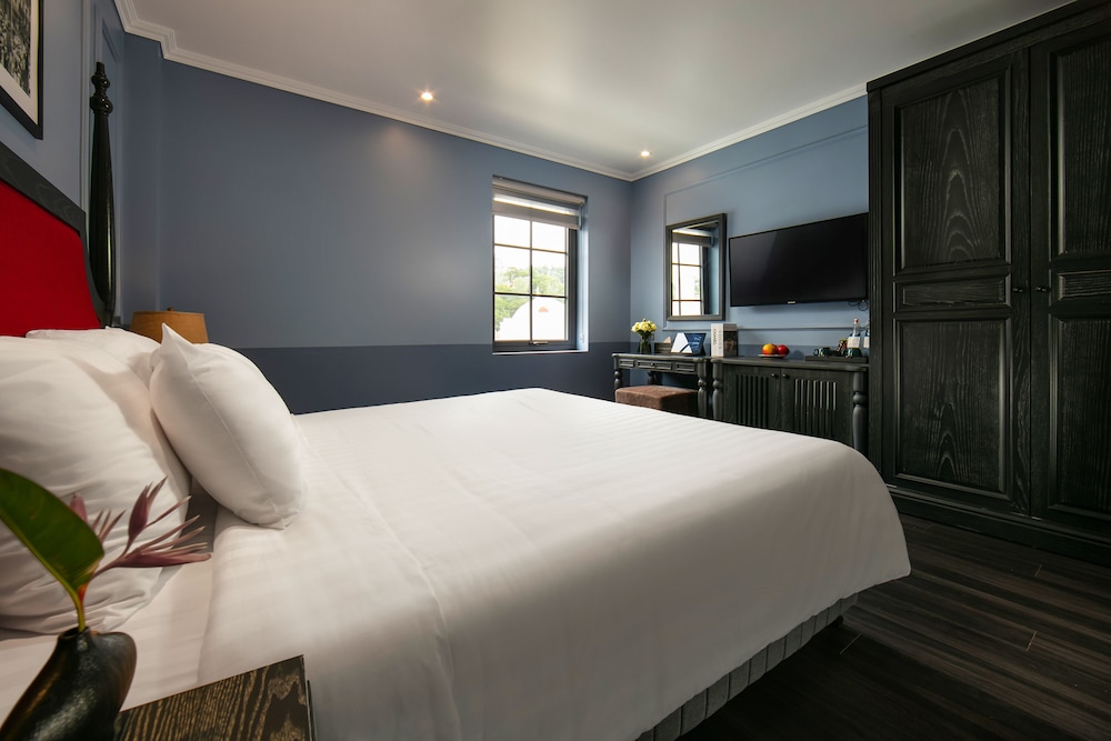 Standard Double or Twin Room - Photo 7