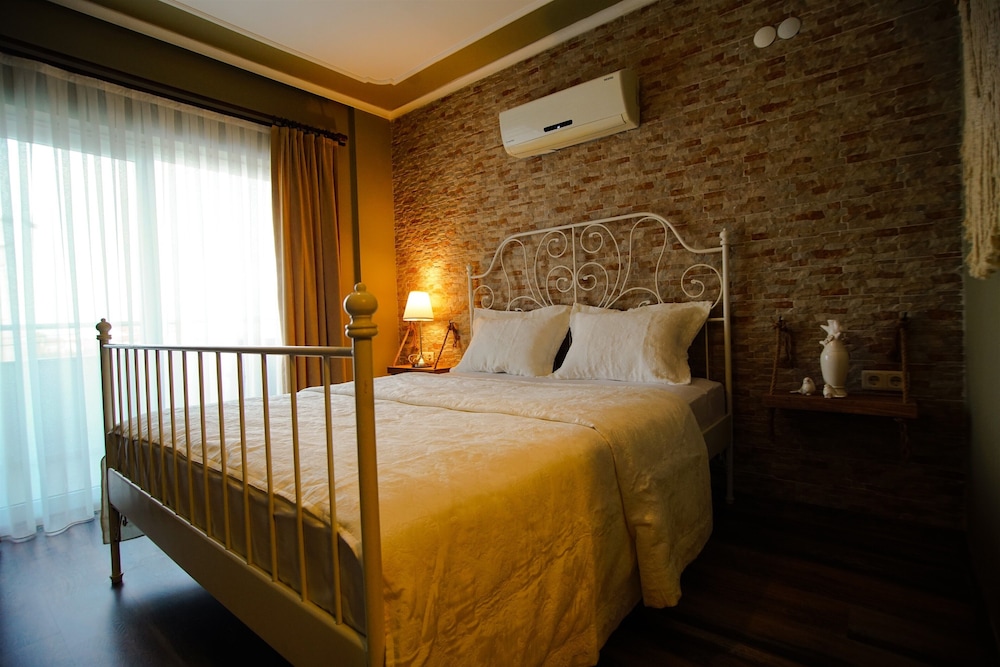 Standard Room, Non Smoking, Sea View photo 1