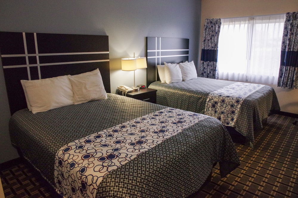 Standard Room, 2 Queen Beds photo 1