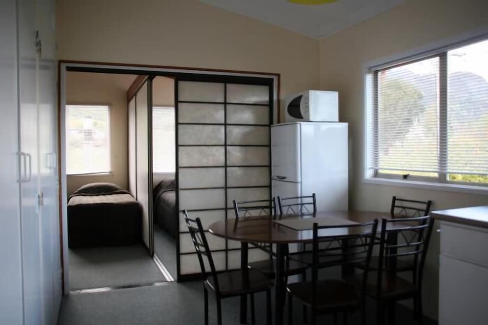 Family Suite, 1 Bedroom, Non Smoking, Kitchen photo 3