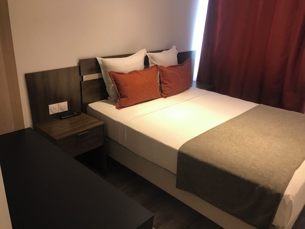 Economy Double Room photo 3