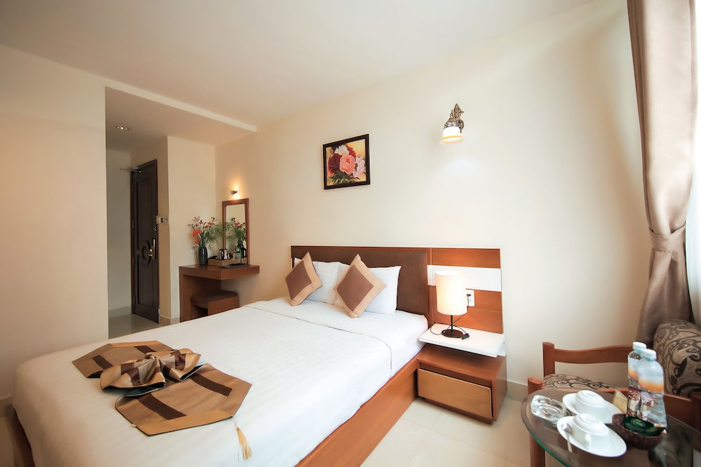 Deluxe Twin Room, 2 Twin Beds photo 3