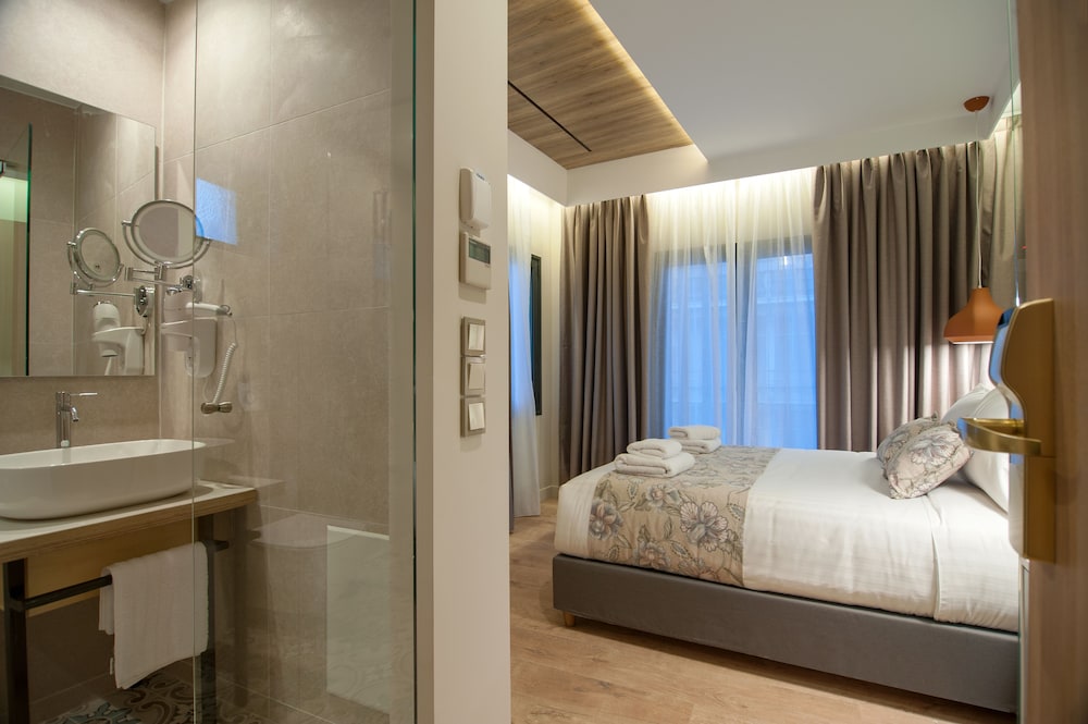 City Double or Twin Room, City View photo 1