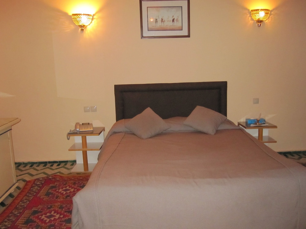 Standard Double Room photo 3