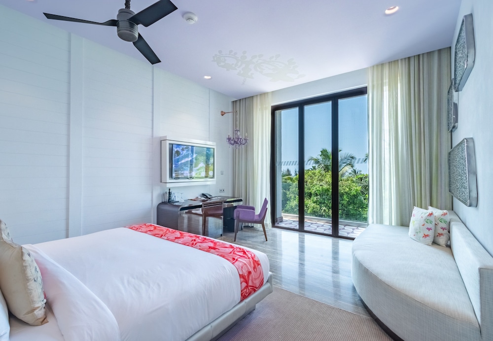 Room, 2 Queen Beds (Balcony) photo 3